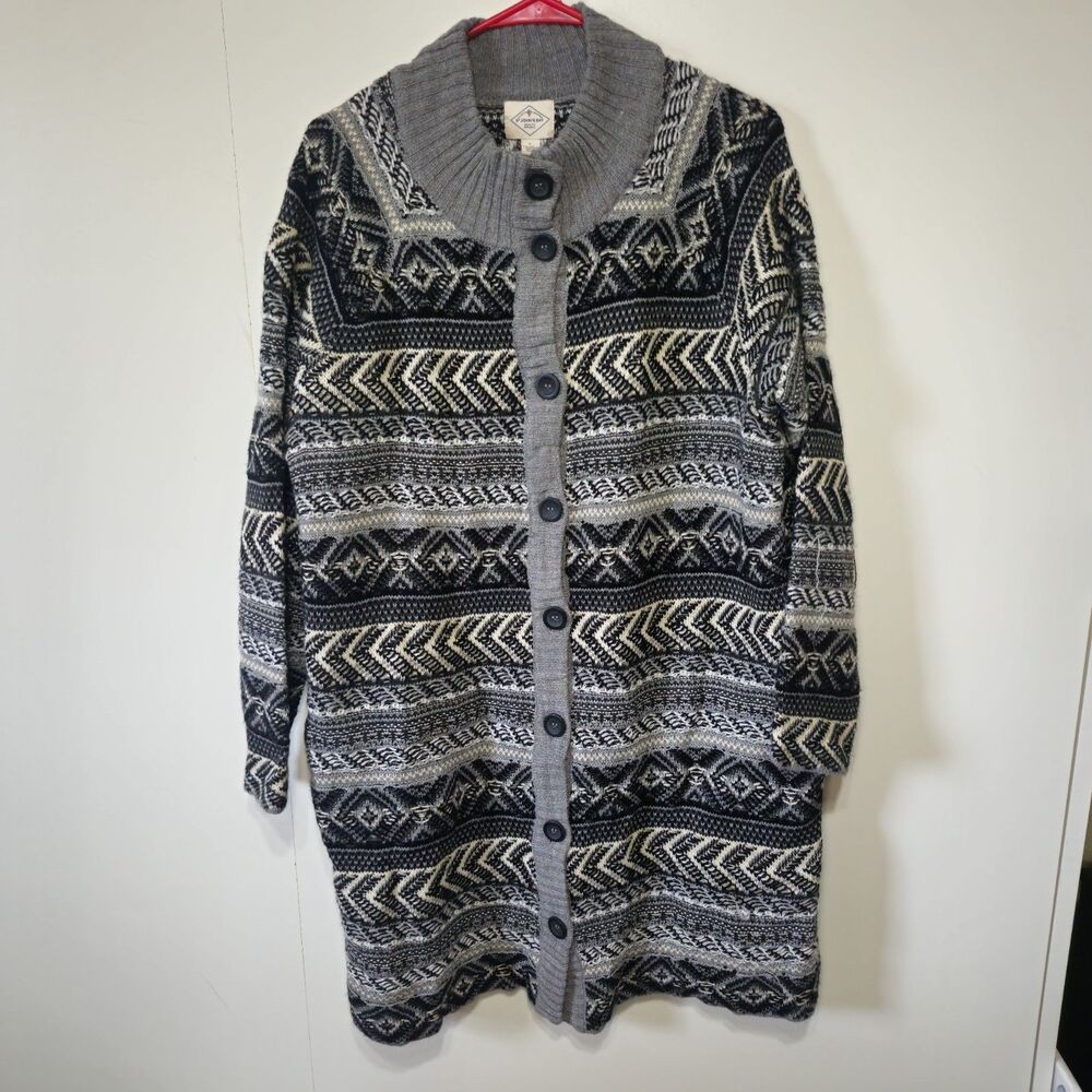 St. John’s Bay Women’s Long Cardigan Sweater Coat Gray Black Pattern Size L